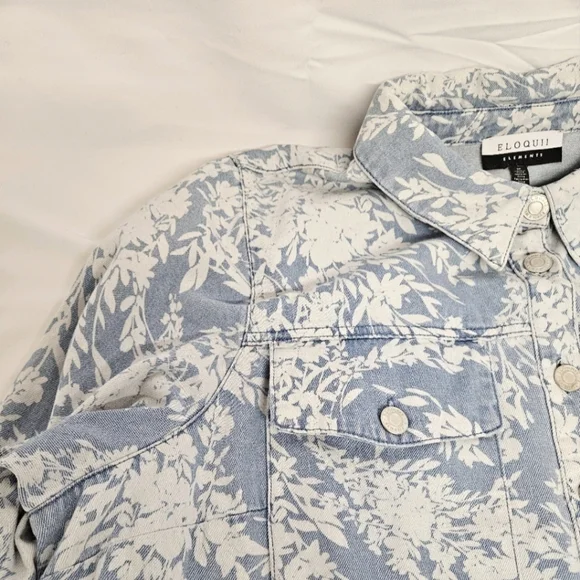 Eloquii Elements Floral Denim Romper In Blue And White Size 26 - Picture 7 of 13